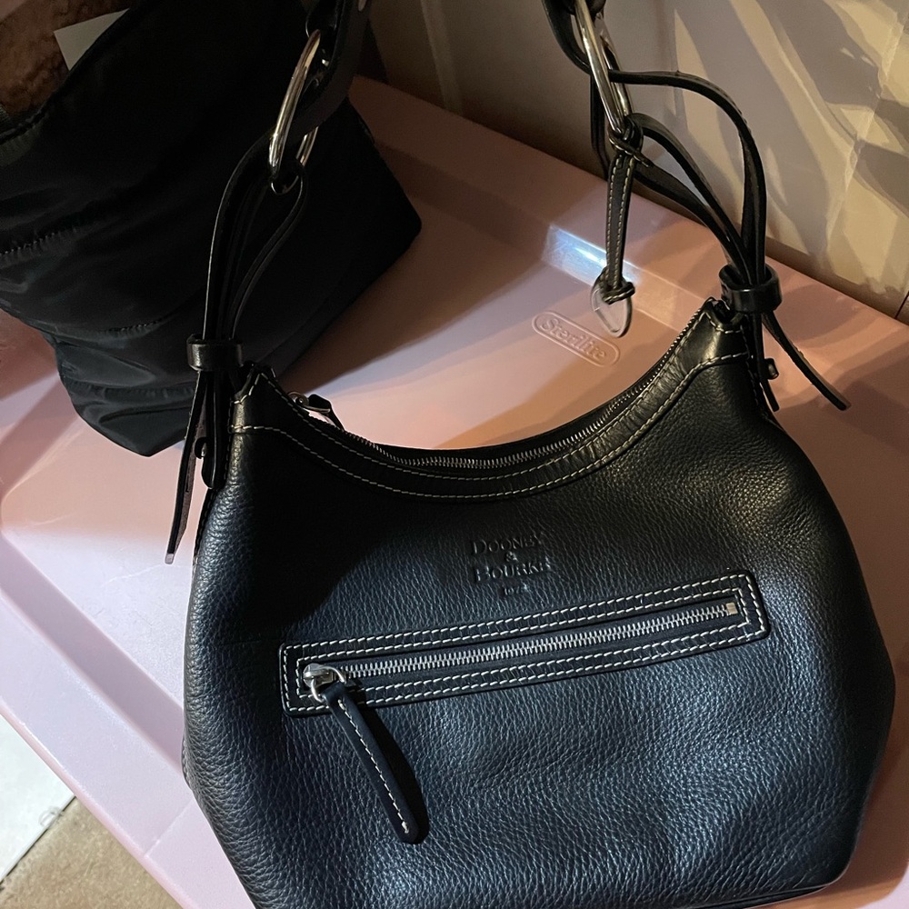 Black Leather Shoulder Bag Dooney & Bourke